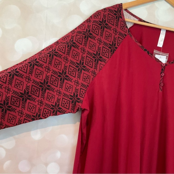 Sleep by Cacique Top - Picture 2 of 6